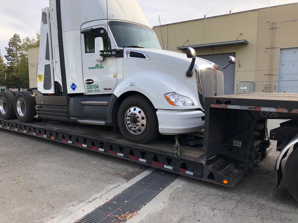 Semi Truck Transport